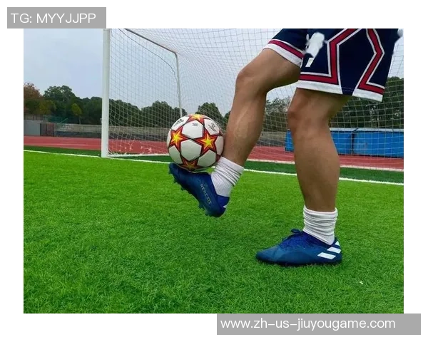 足球张欣欣的传奇之路：从青涩少年到顶级球星的成长故事